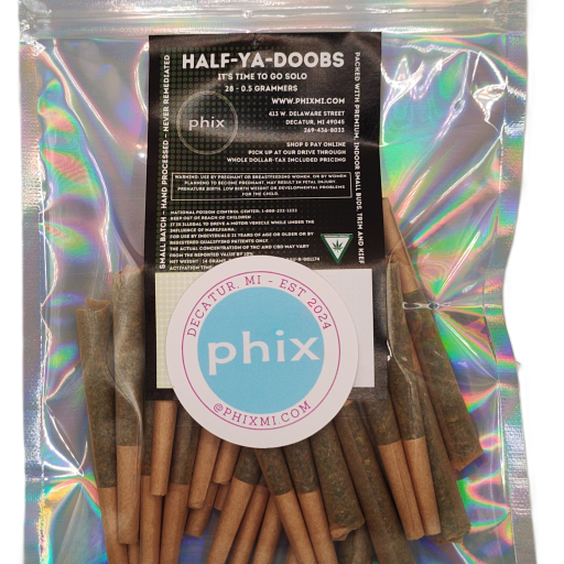 Glitter Bomb - Half Ya Doobs - 29.774% - 28 - 0.5g Pre Rolls - PHIX - Indica